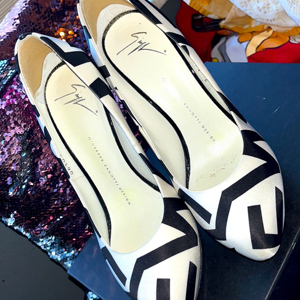 Giuseppe Heels
